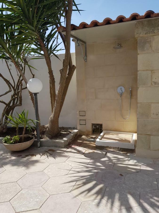 Villa Ada Casa Vacanze Torre Specchia Ruggeri Εξωτερικό φωτογραφία